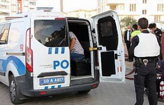 Çocukları sevgi evlerine verilen baba intihara kalkıştı