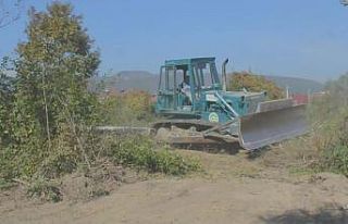 Cumayeri Belediyesi Millet Bahçesi çalışmalarına...