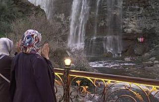 Dağcılar Tortum Şelalesi’nde Azerbaycan ve Türk...