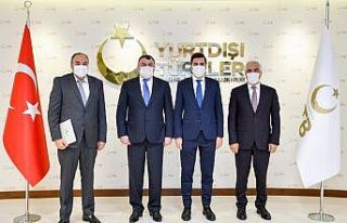 DATÜB, YTB Başkanı Eren ile bir araya geldi