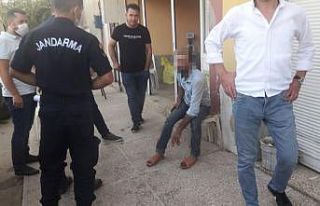 Dedektif gibi iz sürdü, incir hırsızını yakalattı