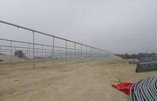 Demirlerin altında kalıp öldü