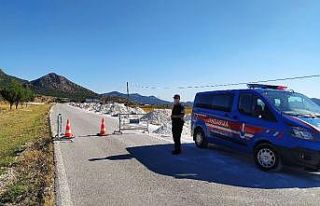 Denizli İl Jandarma Komutanlığı geçen ay 865...