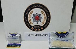 Denizli’ye uyuşturucu madde sevkiyatı yapan yabancı...