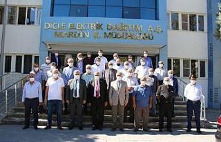 Dicle Elektrik Mardin İl Müdürü Homan muhtarlarla...