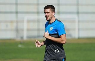 Dusan Jovancic: "İlk galibiyetimizi almak istiyoruz"