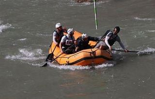 Düzce Belediyesi rafting takımı rekor kırdı