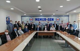 Düzce Memur-Sen’den Macron’a kınama