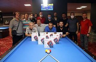 Düzceli Bilardoculardan örnek davranış