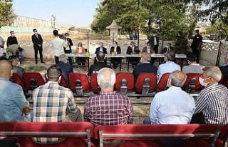 Elazığ il protokolü, Aksaray Mahallesi sakinleriyle...