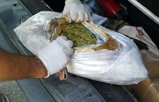 Elazığ’da 2 kilo 250 gram esrarla yakalanan şüpheli...