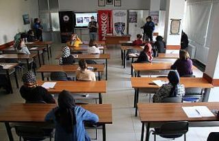 Elazığ’da ‘En İyi Narkotik Polisi, Anne’...