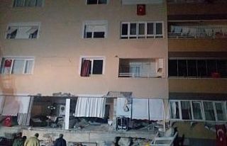 Enkaz altındaki 3 Kulalıya ulaşılmaya çalışılıyor