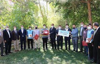 Erciş Kaymakamı Mehmetbeyoğlu, Teknofest2020’de...