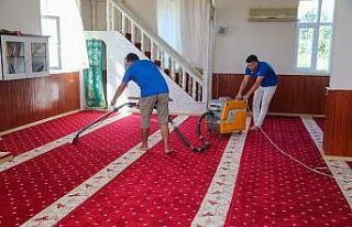 Erdemli Belediyesi’nin camilere desteği sürüyor