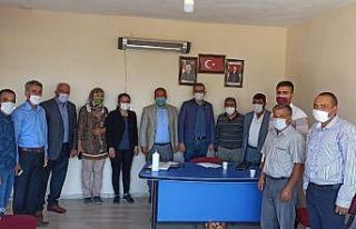 Erdoğan’ı karşılamak için AK Parti Arguvan’da...