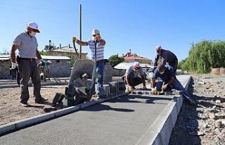 Erzincan’da yeşil alan çalışmaları devam ediyor