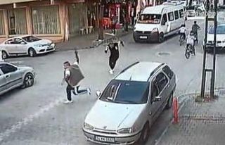 Esenyurt’ta iş yerleri haraca bağlamaya çalışan...