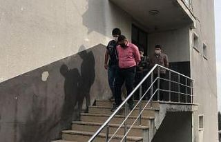 Esenyurt’ta yolcu alma kavgasına karışan taksiciler,...