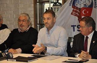 Eskişehirspor Teknik Direktörü İlhan Var