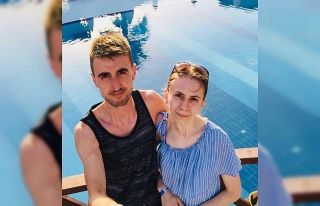 Evde sağlık hizmeti aracı ile otomobil çarpıştı:...