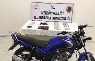 Evden hırsızlık yaptı, evinde yakalandı