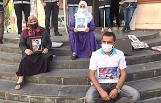 Evlat nöbetindeki ailelerden Hatay’da orman yakan...