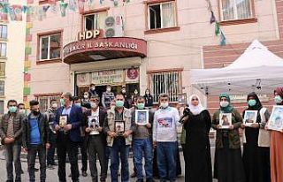 Evlat nöbetindeki ailelerden İzmir’e destek