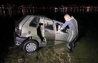 Fethiye’de denize düşen otomobildeki 2 kişi yaralandı