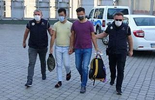 FETÖ’nün mahrem asker yapılanmasından 2 kişi...