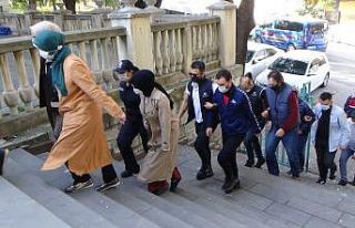 FETÖ’nün paralarını peynir kutusunda saklayan...