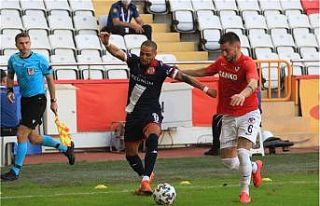 FT Antalyaspor’da kulübe hamlesi azaldı