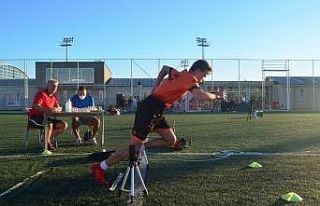 Futbolculara akademik dokunuş