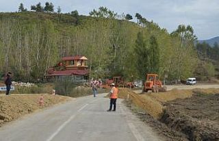 Gediz-Altıntaş yolu genişletme çalışmaları...