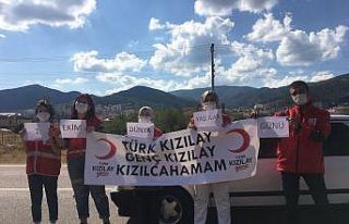Genç Kızılay’dan 1 Ekim Dünya Çocuklar Günü...