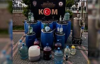 Giresun’da bin 60 litre sahte içki ele geçirildi