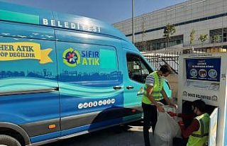 Giysi kumbarasından ihtiyaç sahiplerine