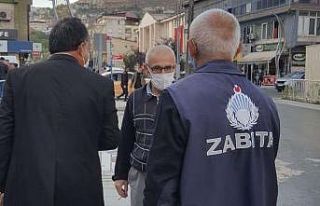 Hakkari zabıtası maske denetiminde