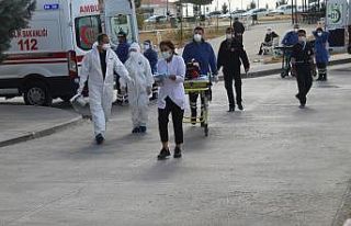 Hastanenin elektrik panosundaki arızada 12 hasta...
