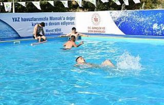 Havuz kuruldu, çocuklar bayram etti