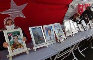 HDP önündeki ailelerin evlat nöbeti 397’nci gününde