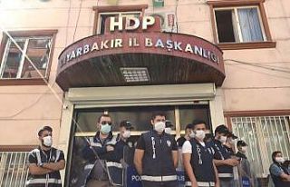 HDP önündeki ailelerin evlat nöbeti 404’üncü...