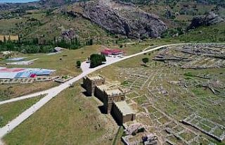 Hititlerin başkentinde büyüleyici bir güzellik...