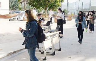 İngilizce Yeterlilik Sınavı yapıldı