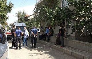 Isparta’da uzaktan eğitime saatinde katılmayan...