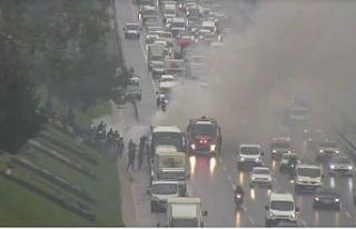 İstanbul TEM Otoyolu Kavacık mevkiinde otobüste...