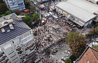 İzmir depreminde kurtarma çalışmaları sürüyor