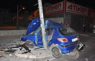 İzmir’de trafik kazası: 1 ağır yaralı