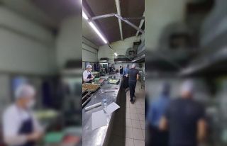 İzmit Belediyesi halkın sağlığı adına denetimlerini...
