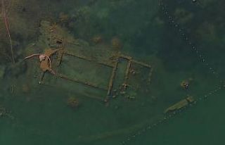 İznik Gölü çekilince bin 500 yıllık bazilika...